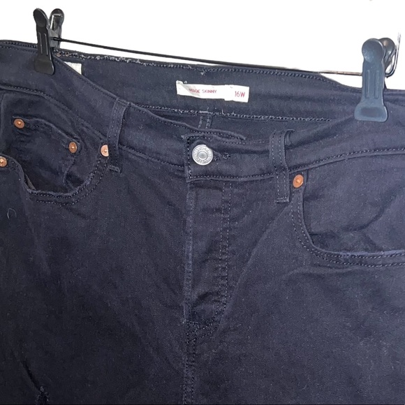 Levi’s Plus Wedgie Skinny Black Distressed Jeans Raw Hem Ankle Length - Picture 5 of 11